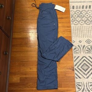 Lululemon Dance Studio Mid Rise Pant True Blue Size 6 NWT